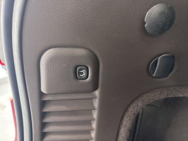 used 2014 Jeep Grand Cherokee car, priced at $17,500