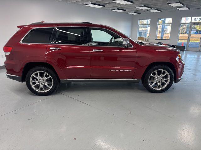 used 2014 Jeep Grand Cherokee car, priced at $17,500