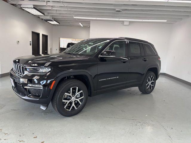 new 2025 Jeep Grand Cherokee car, priced at $46,860
