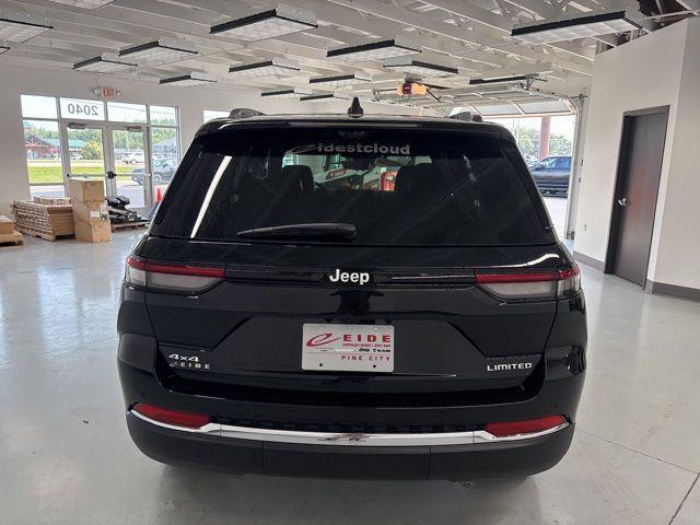 new 2025 Jeep Grand Cherokee car, priced at $46,860