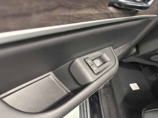 new 2025 Jeep Grand Cherokee car, priced at $46,860