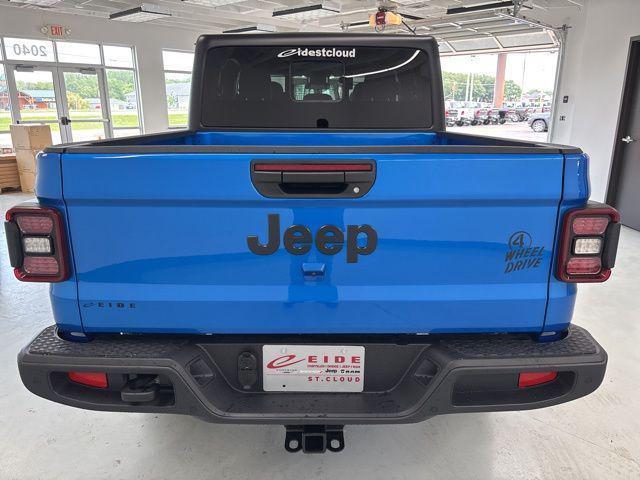 new 2025 Jeep Gladiator car, priced at $46,234