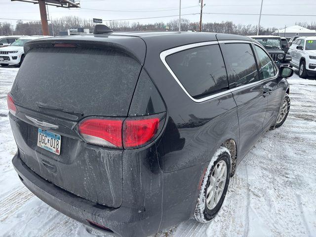 used 2017 Chrysler Pacifica car, priced at $9,000