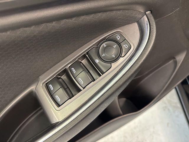 used 2016 Chevrolet Malibu car, priced at $9,500