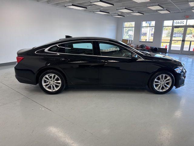 used 2016 Chevrolet Malibu car, priced at $9,500