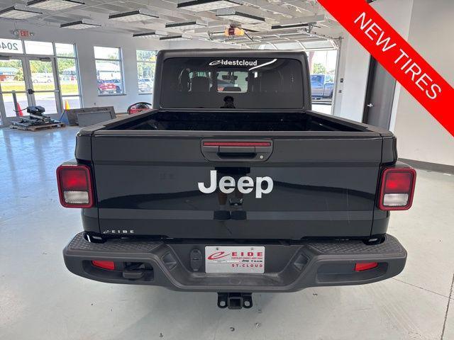 used 2021 Jeep Gladiator car, priced at $28,500