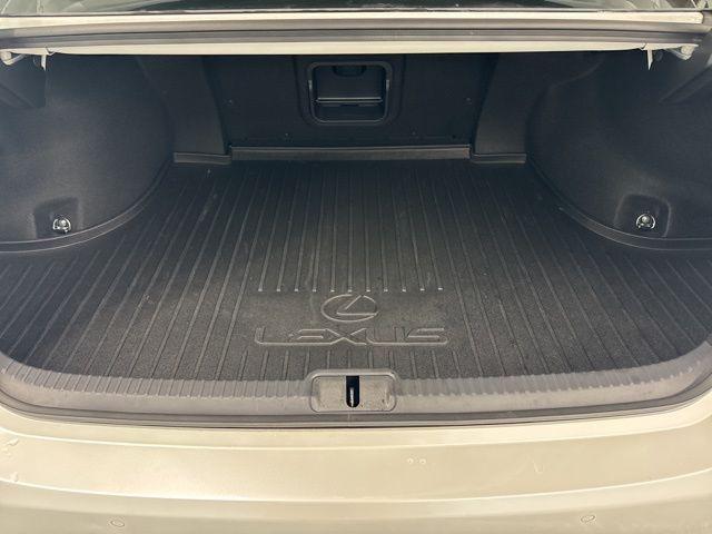used 2024 Lexus ES 250 car, priced at $38,500