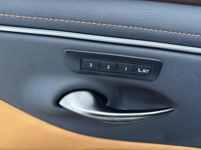 used 2024 Lexus ES 250 car, priced at $38,500