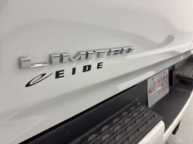 used 2022 Ram 1500 car, priced at $40,000