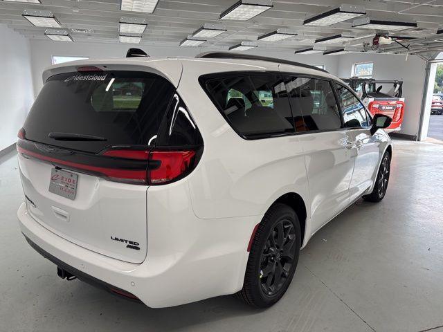 new 2026 Chrysler Pacifica car, priced at $54,493