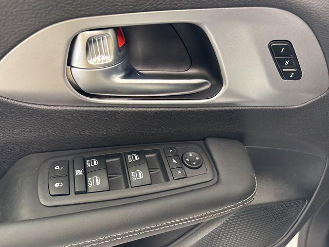 new 2026 Chrysler Pacifica car, priced at $54,493