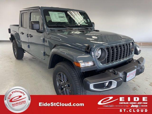 new 2025 Jeep Gladiator car, priced at $44,464