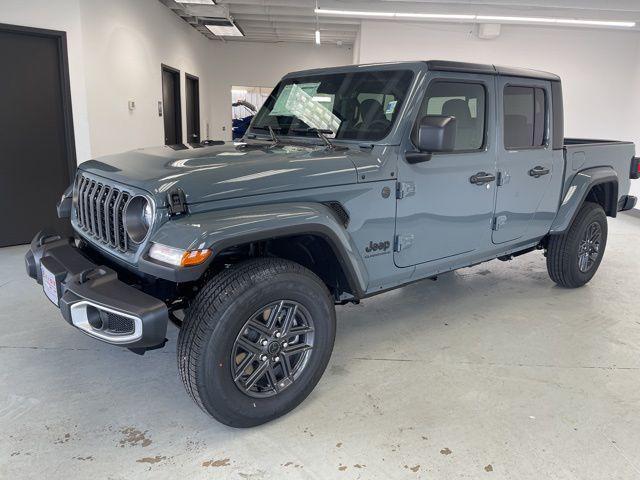 new 2025 Jeep Gladiator car, priced at $44,464