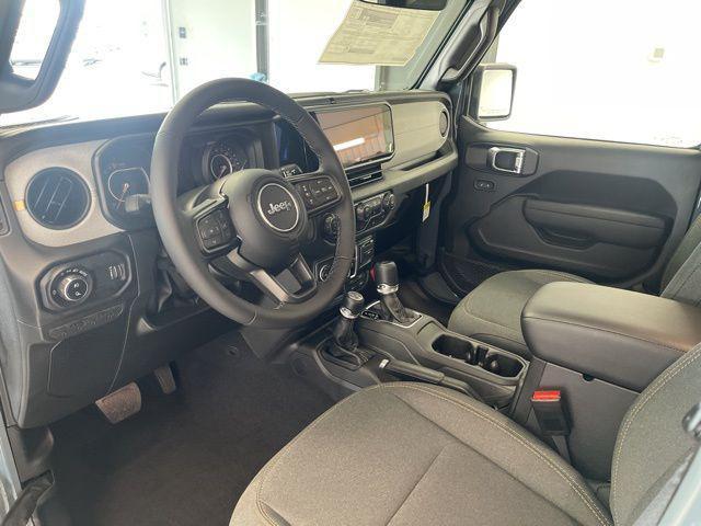 new 2025 Jeep Gladiator car, priced at $44,464