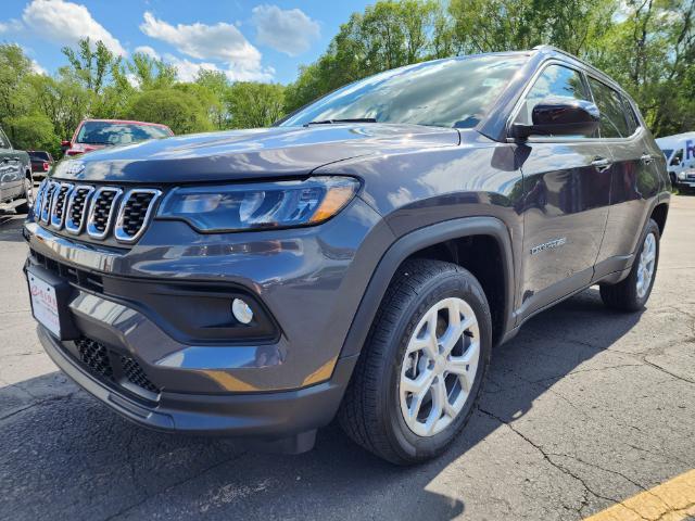 new 2024 Jeep Compass car, priced at $28,954