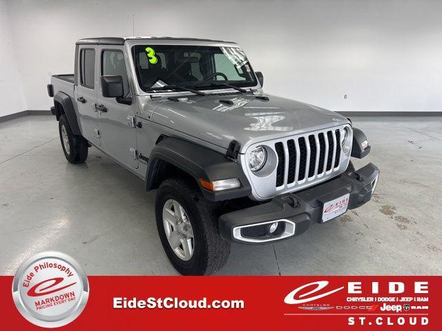 used 2023 Jeep Gladiator car, priced at $27,500