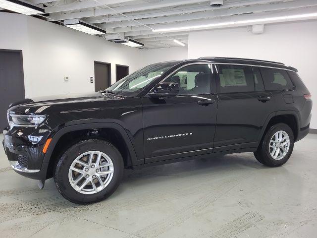 new 2025 Jeep Grand Cherokee L car, priced at $41,114