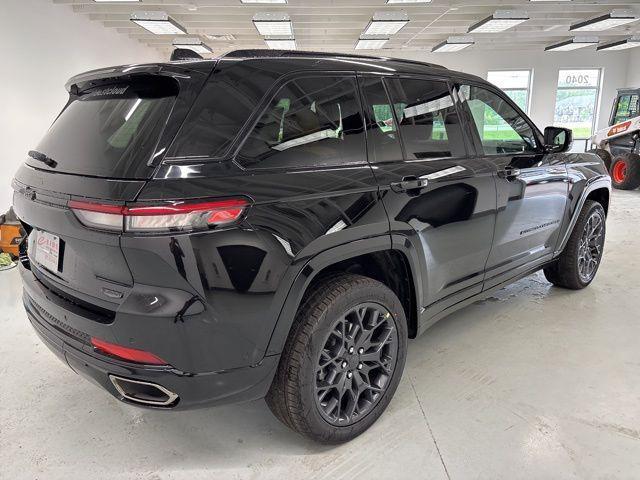 new 2025 Jeep Grand Cherokee car, priced at $61,654