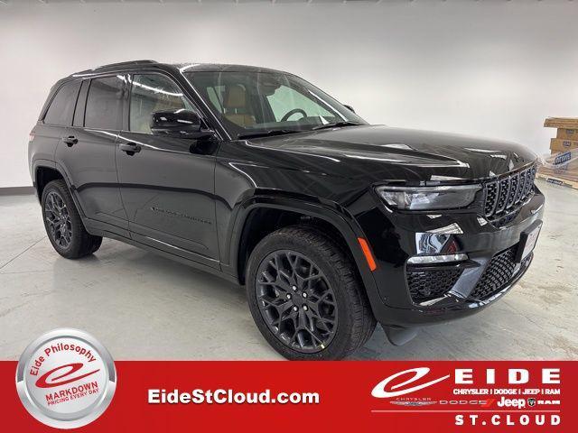 new 2025 Jeep Grand Cherokee car, priced at $61,654