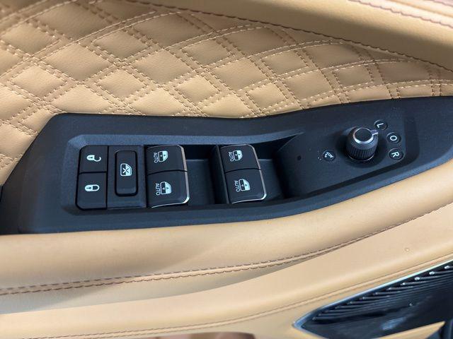 new 2025 Jeep Grand Cherokee car, priced at $61,654