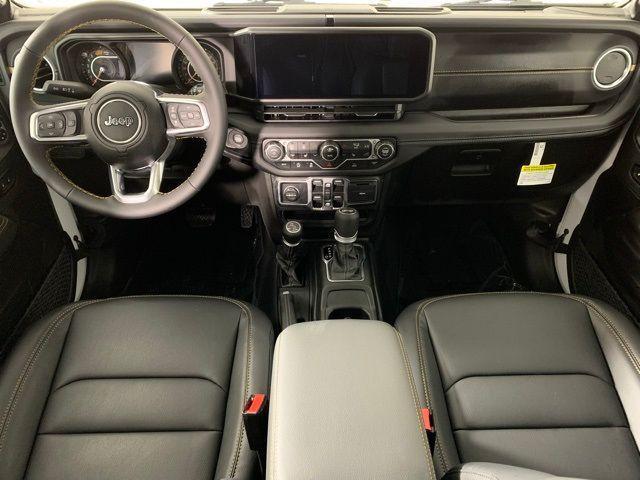 new 2025 Jeep Wrangler car, priced at $51,471