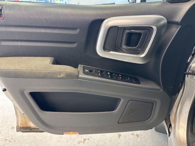 used 2006 Honda Ridgeline car, priced at $2,750