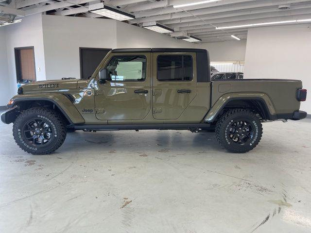new 2025 Jeep Gladiator car, priced at $47,821