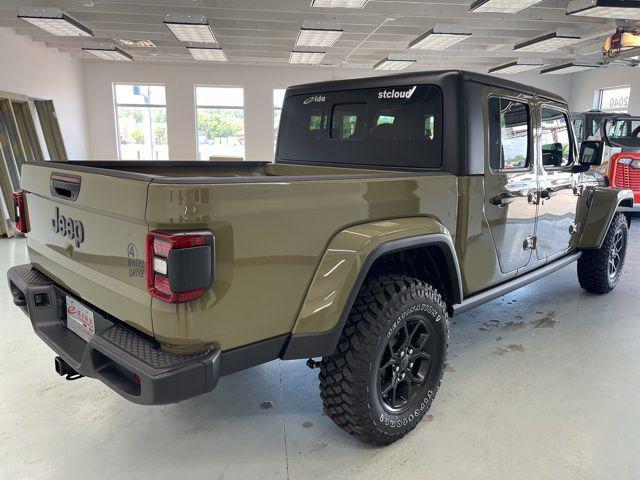 new 2025 Jeep Gladiator car, priced at $47,821