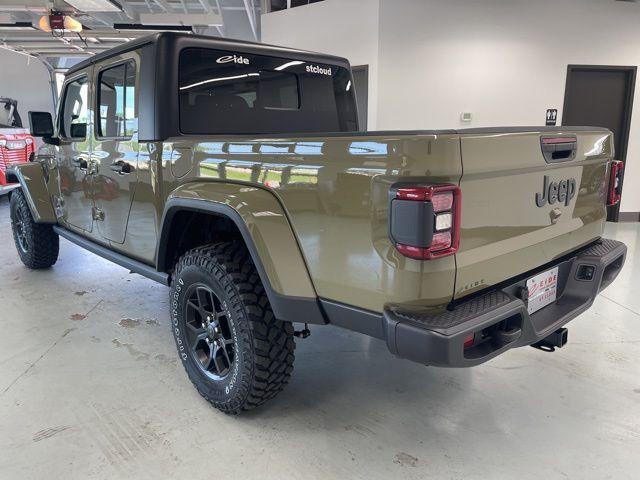 new 2025 Jeep Gladiator car, priced at $47,821