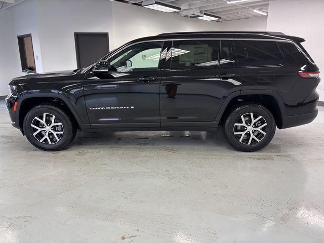 new 2025 Jeep Grand Cherokee L car, priced at $44,194