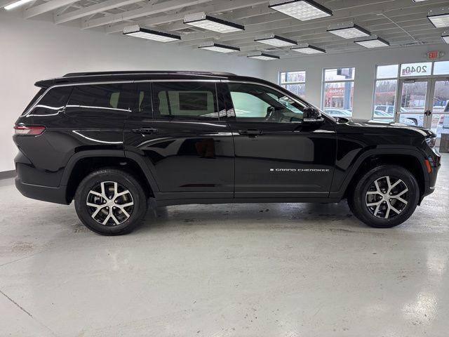 new 2025 Jeep Grand Cherokee L car, priced at $44,194