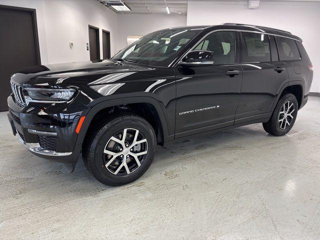 new 2025 Jeep Grand Cherokee L car, priced at $44,194