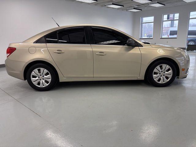 used 2012 Chevrolet Cruze car, priced at $4,750