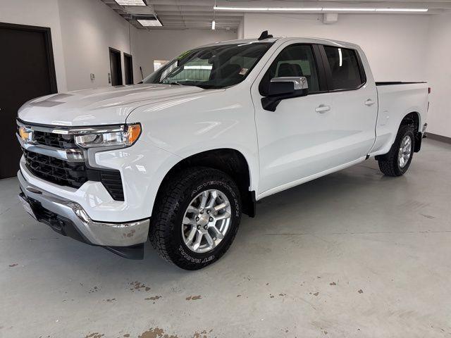 used 2022 Chevrolet Silverado 1500 car, priced at $32,000
