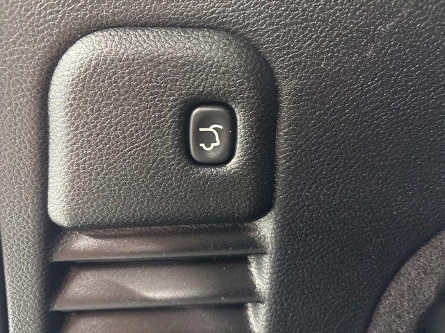 used 2013 Jeep Grand Cherokee car, priced at $12,500