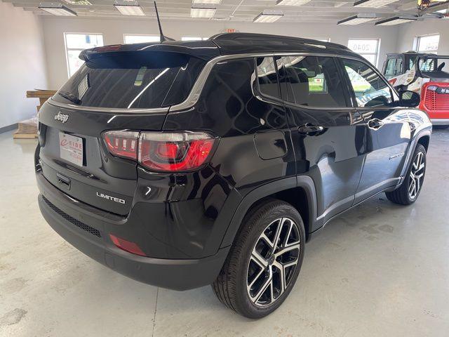 new 2025 Jeep Compass car, priced at $31,205
