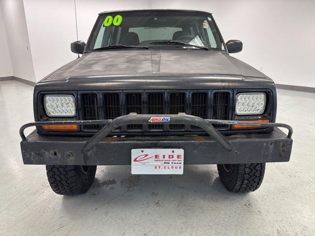 used 2000 Jeep Cherokee car, priced at $2,950