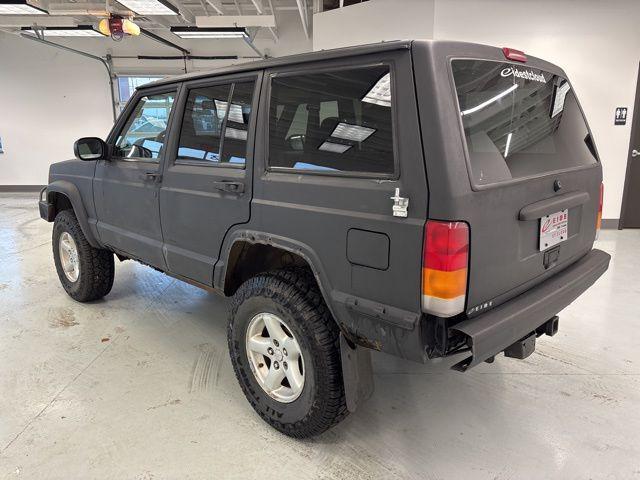 used 2000 Jeep Cherokee car, priced at $2,950