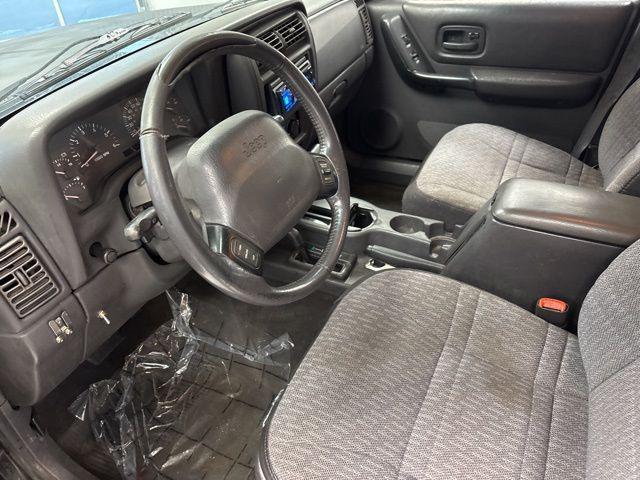 used 2000 Jeep Cherokee car, priced at $2,950