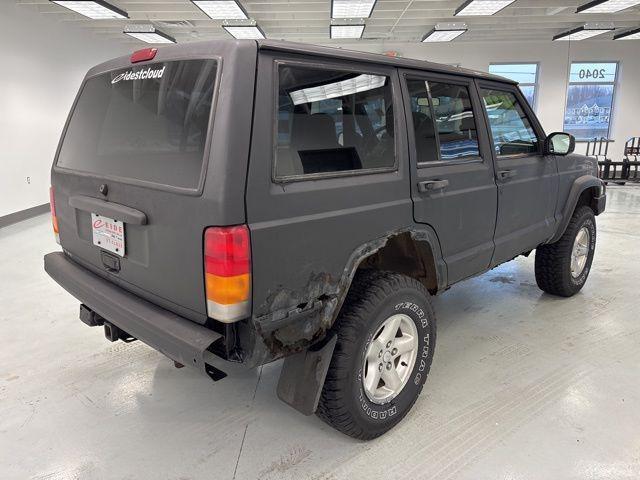 used 2000 Jeep Cherokee car, priced at $2,950