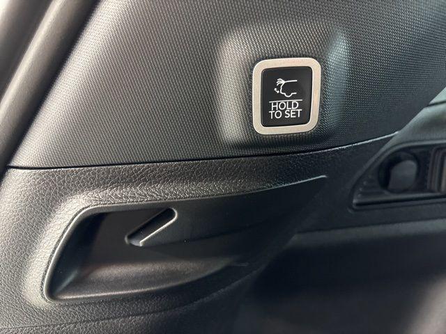 new 2025 Jeep Grand Cherokee car, priced at $46,301