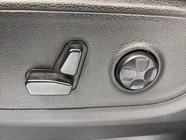 used 2020 Ram 1500 car, priced at $26,000