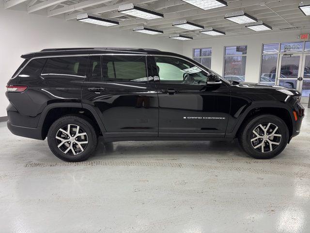 new 2025 Jeep Grand Cherokee L car, priced at $44,194