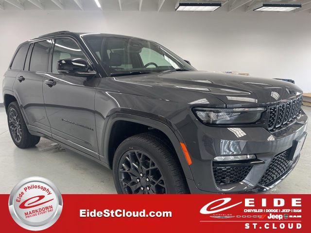 new 2025 Jeep Grand Cherokee car, priced at $60,904