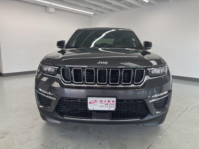 new 2025 Jeep Grand Cherokee car, priced at $44,315