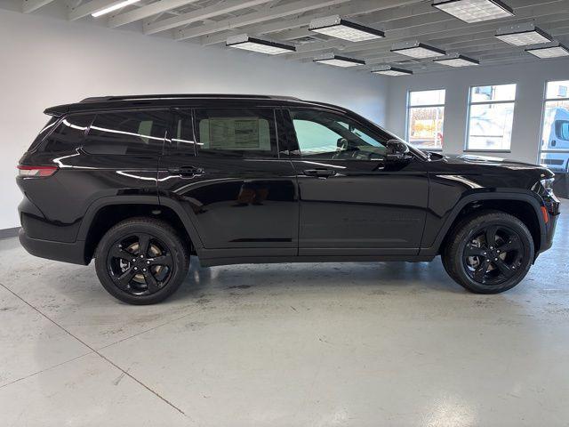 new 2025 Jeep Grand Cherokee L car, priced at $51,385