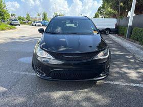used 2020 Chrysler Pacifica car, priced at $22,000