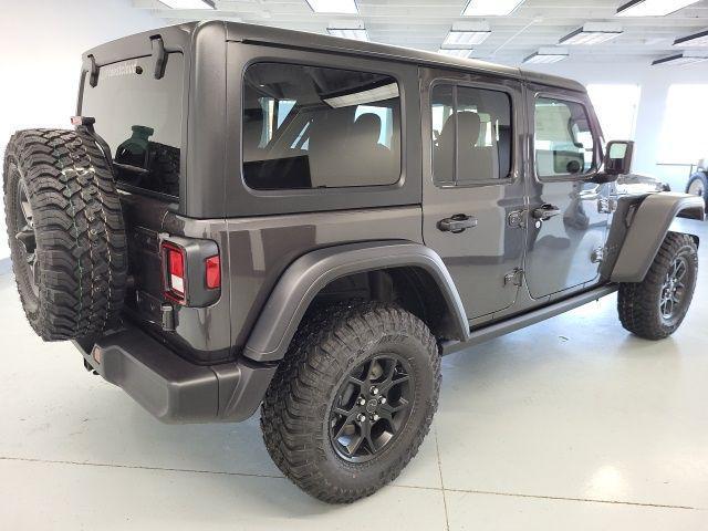 new 2025 Jeep Wrangler car, priced at $45,697