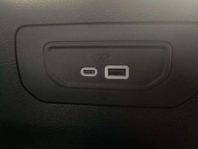 new 2025 Jeep Grand Cherokee L car, priced at $44,568