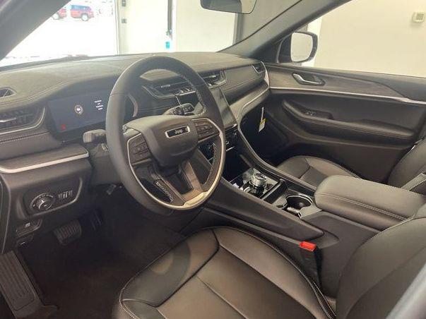 new 2025 Jeep Grand Cherokee L car, priced at $44,568